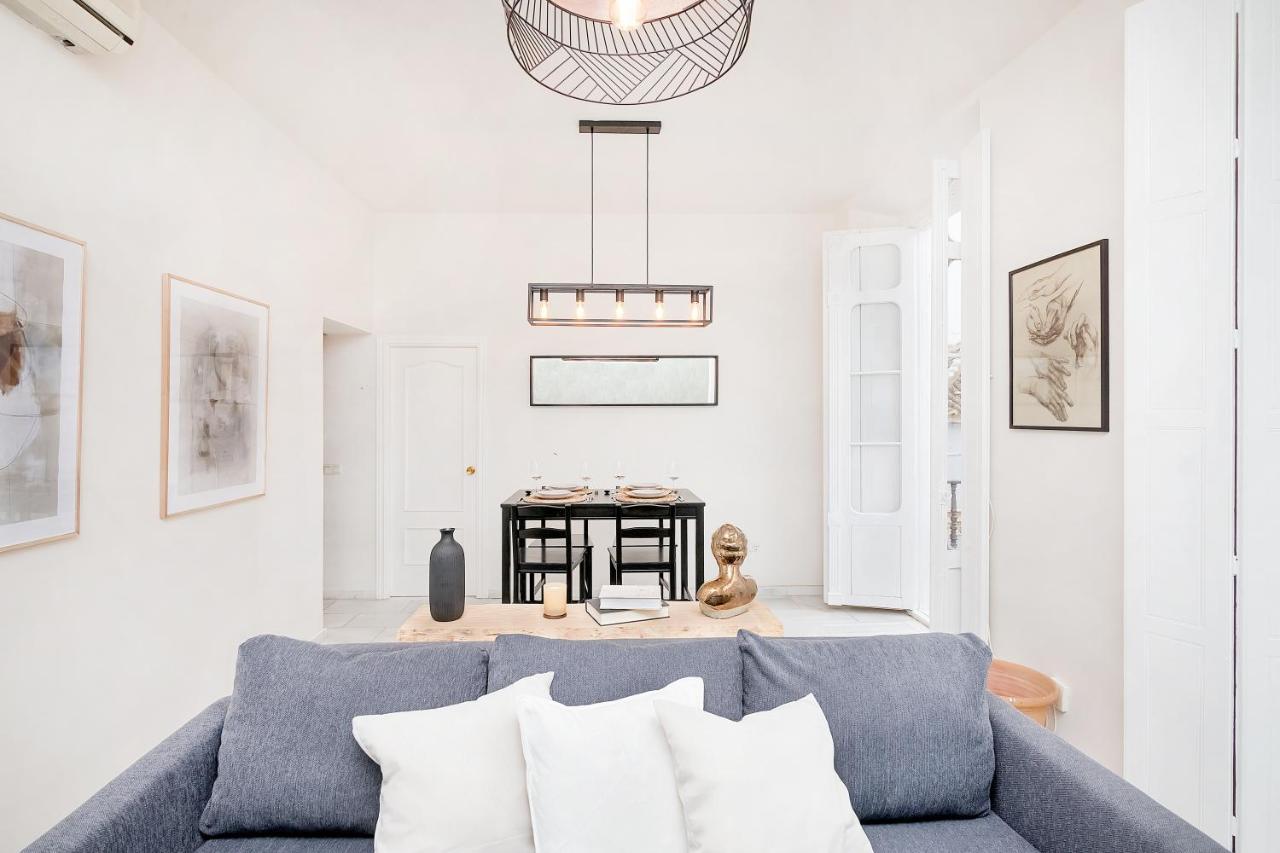 Bhost - New Street 13 Apartment Malaga Bagian luar foto